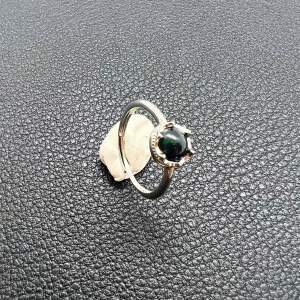 Bague Opale noire “Œil de Nuit”