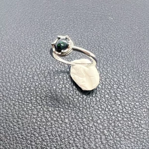 Bague Opale noire “Œil de Nuit”