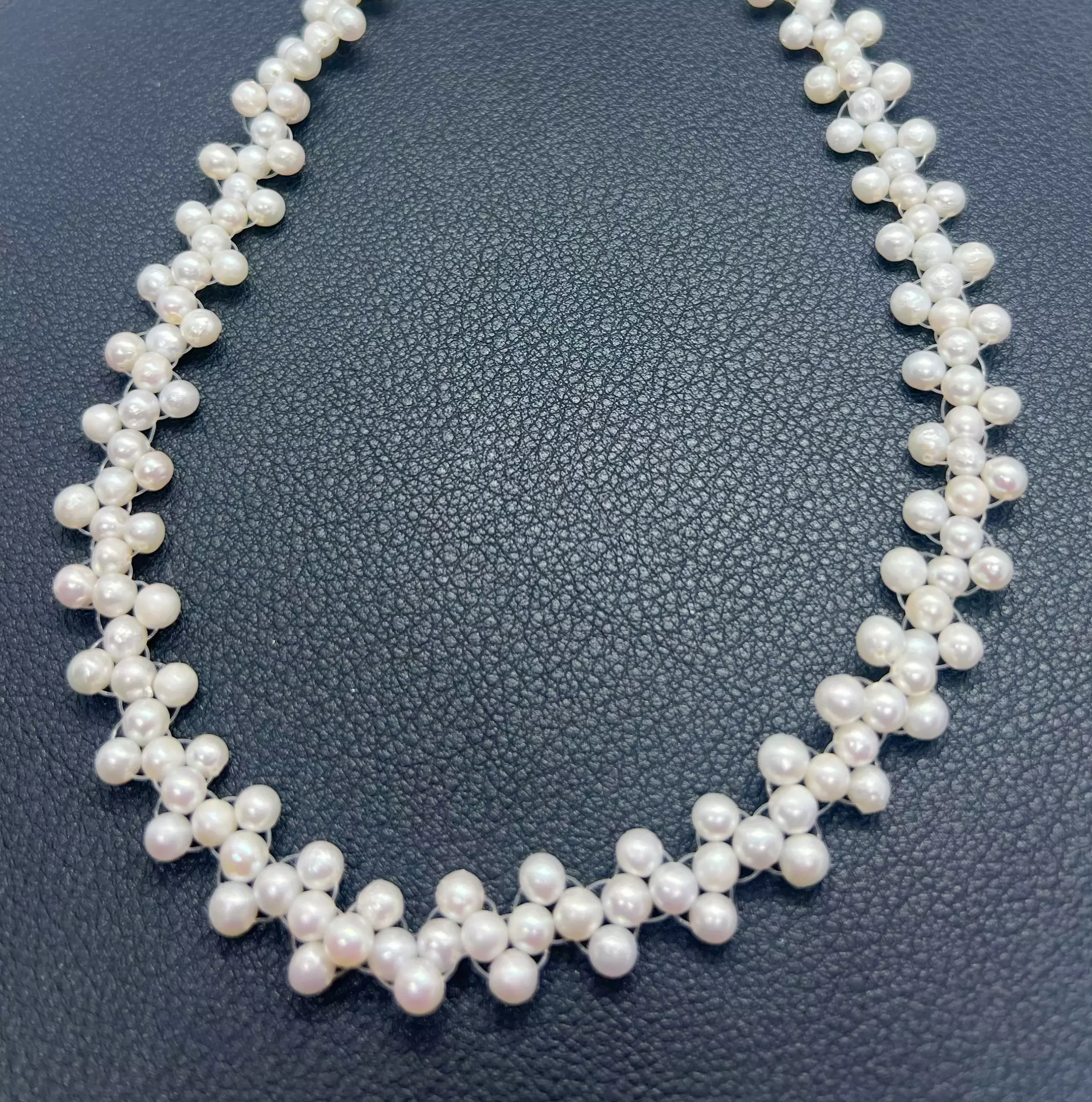 Collier 3 rangs Perles d’Eau Douce – Nuage de Lait