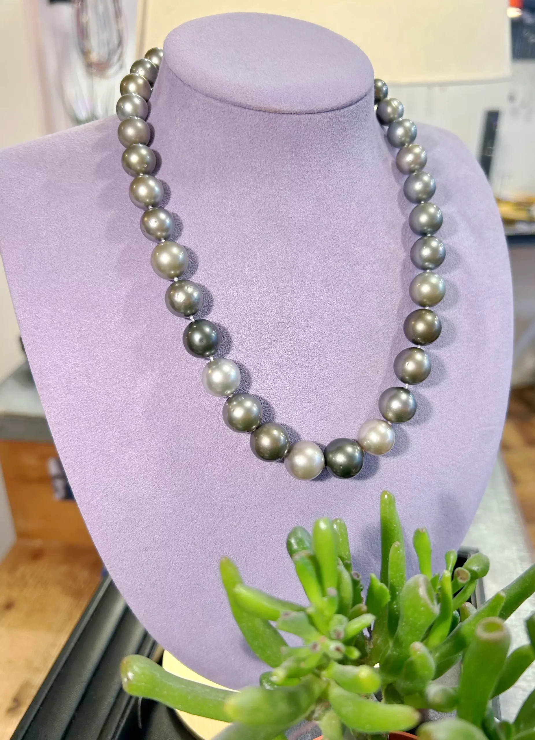 Impériale des Mers — Collier perles de Tahiti de 12 à 14 mm